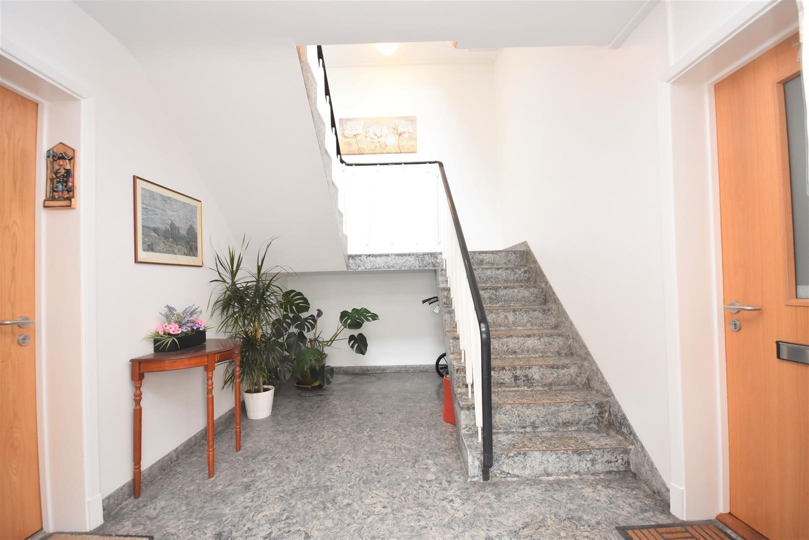 12 Albany Court, Beach Road, Penarth, CF64 1JU